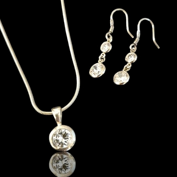 925 earrings & necklace set